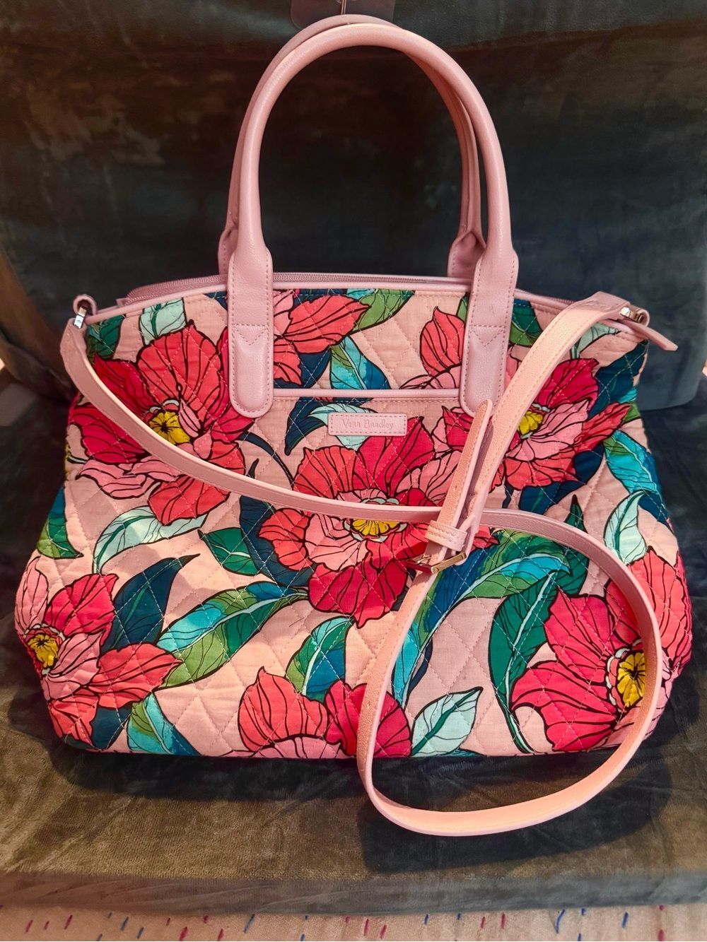 VERA BRADLEY Vintage Floral Pink Hibiscus Quilted Fabric Shoulder Tote Bag NWOT